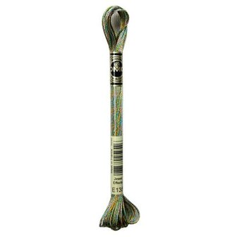 DMC 317W Moulin&eacute; metalisse borduurgaren 6 draads 8 meter - Kleur E135